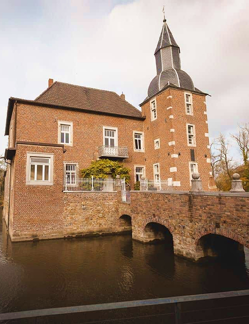haus kambach eingang